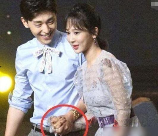 网红炸裂真实吃瓜事件,揭秘幕后真相与网络暴力  第3张